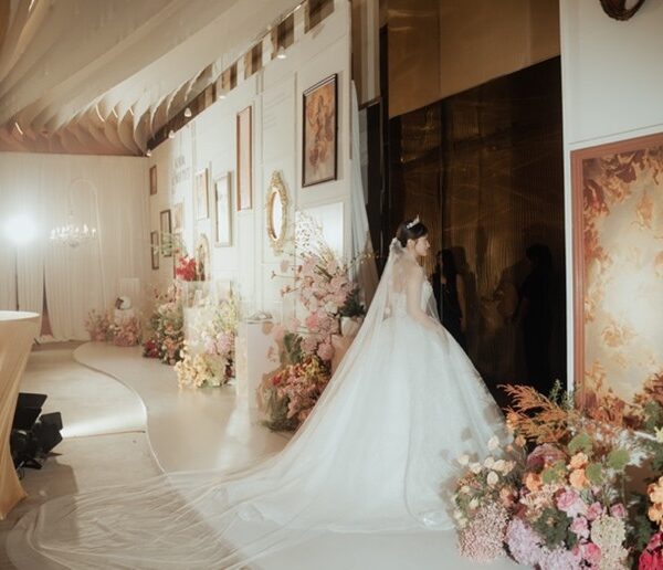 JW MARRIOTT SAIGON - MUSEUM OF LOVE