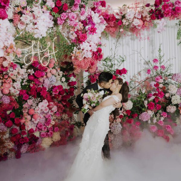 MƯỜNG THANH CẦN THƠ – BLACK & PINK